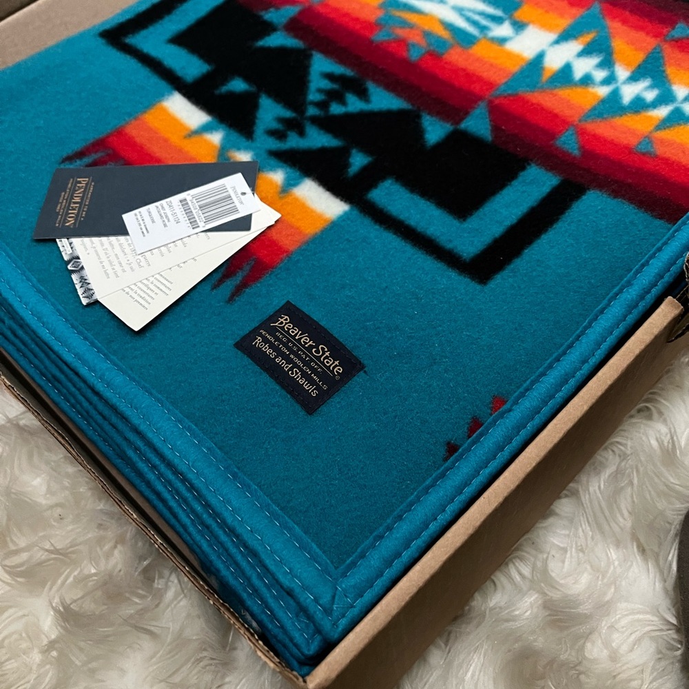 NWT Pendleton Blanket